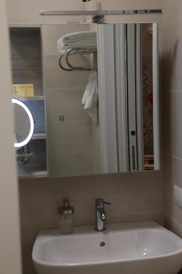 Chianca D L'Ora - White Stone Suite Остуни Экстерьер фото