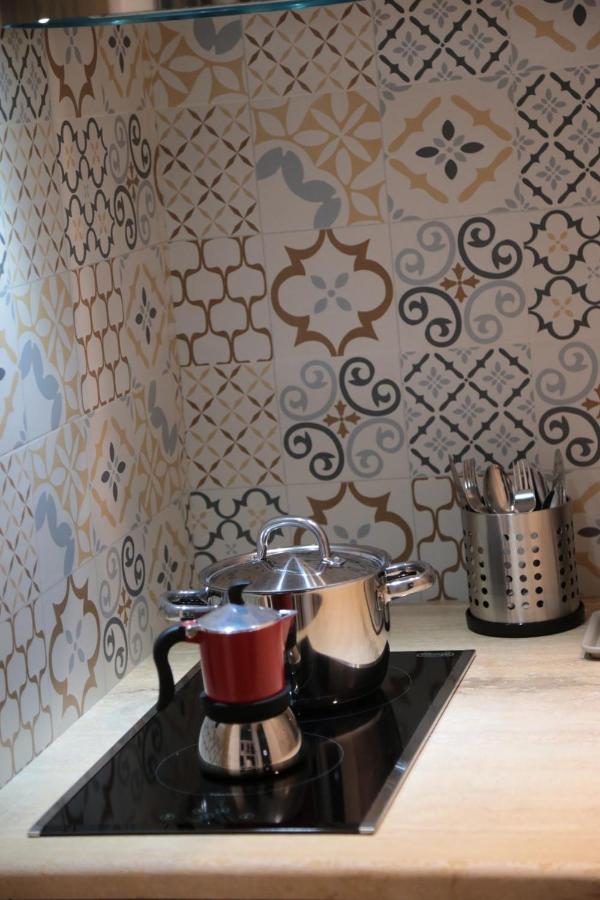 Chianca D L'Ora - White Stone Suite Остуни Экстерьер фото
