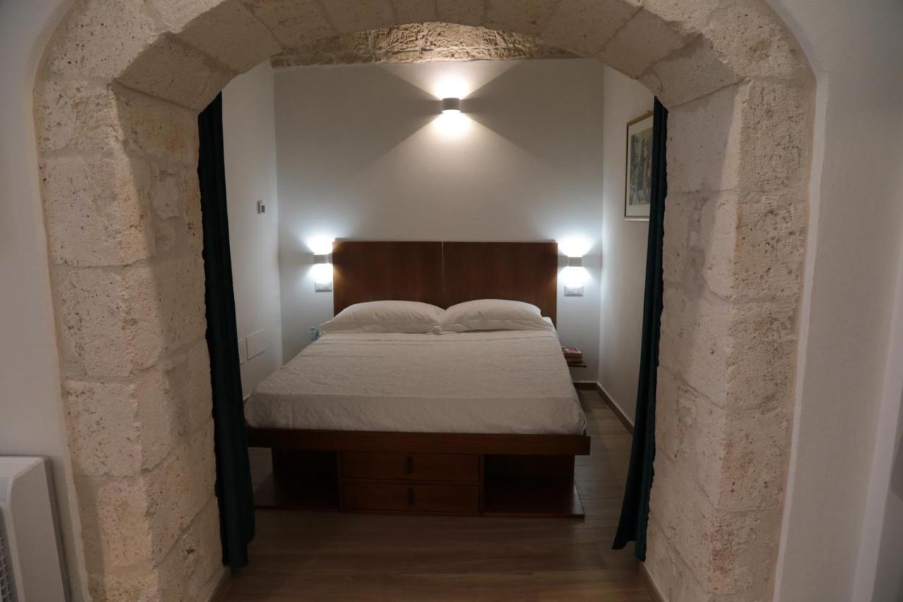Chianca D L'Ora - White Stone Suite Остуни Экстерьер фото
