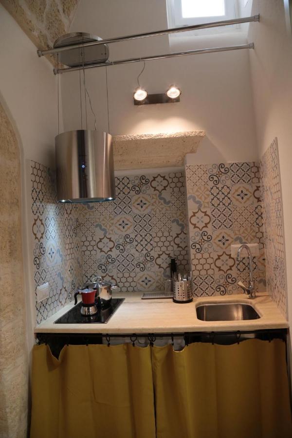 Chianca D L'Ora - White Stone Suite Остуни Экстерьер фото